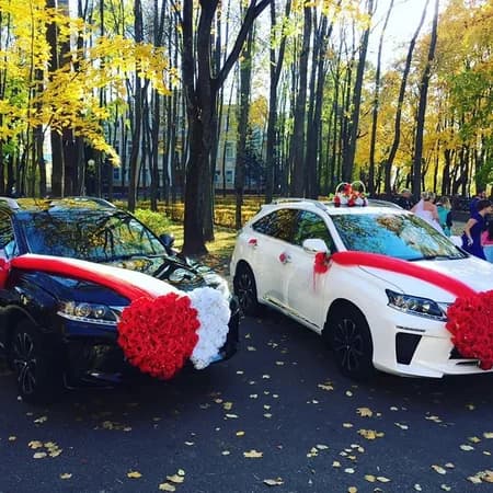 Lexus wedding cortege gallery image two